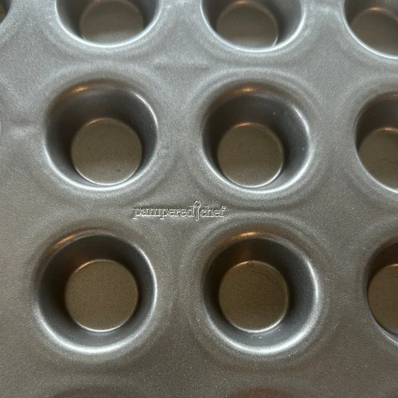 Pampered
Chef mini
Pan - Picture 2 of 4